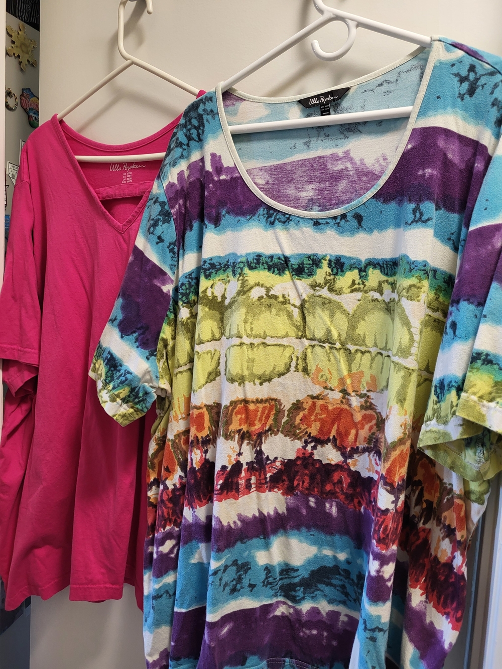 2 Ulla Popken 32/34W Tye-Dye And Solid Pink Cotton Tees